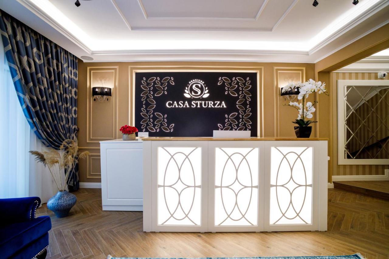 Pensiunea Casa Sturza บาเคา ภายนอก รูปภาพ